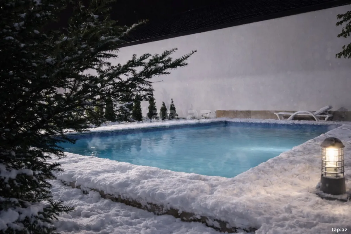 Kirayə verilir 7 otaqlı həyət evi 195 m²