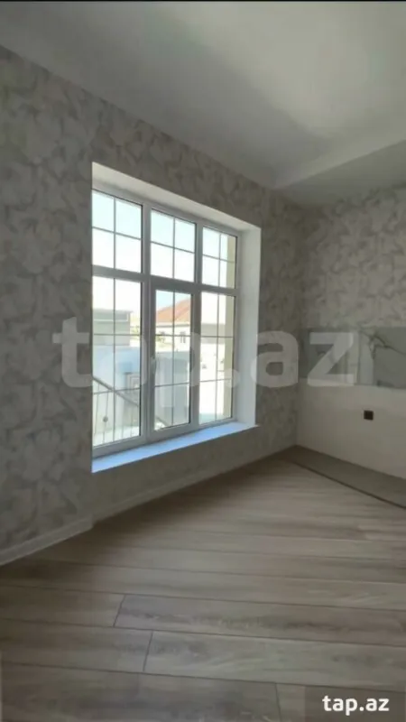 Satılır 4 otaqlı həyət evi