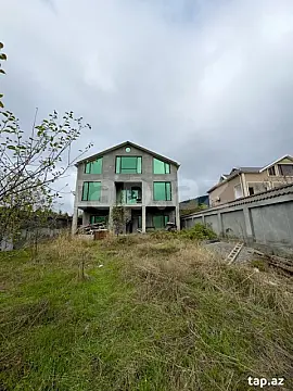 Satılır 9 otaqlı həyət evi — İsmayıllı 9 otaq