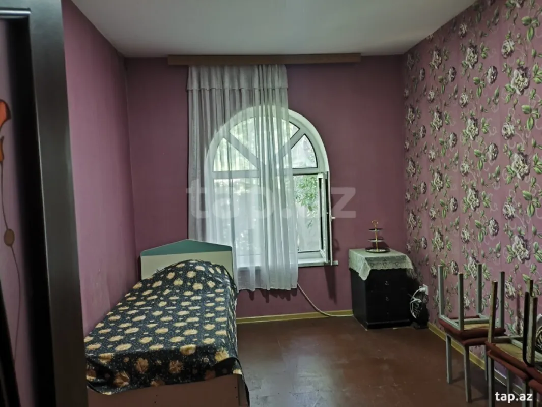 Satılır 4 otaqlı həyət evi