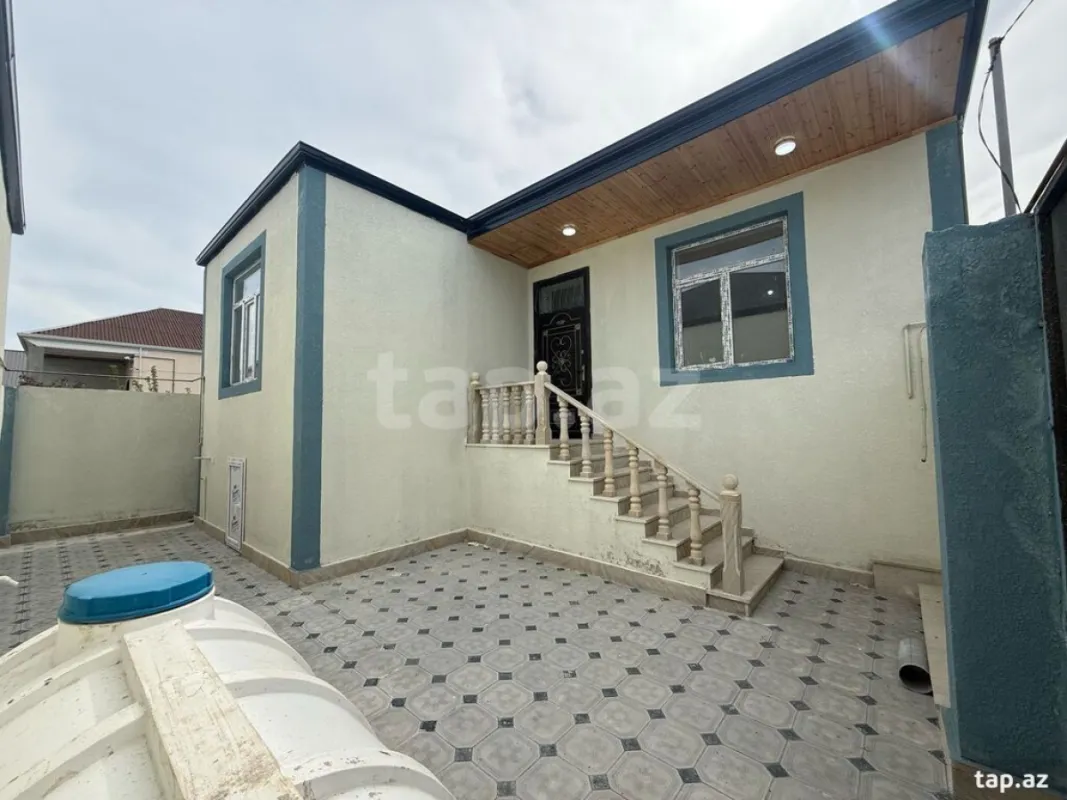 Satılır 3 otaqlı həyət evi