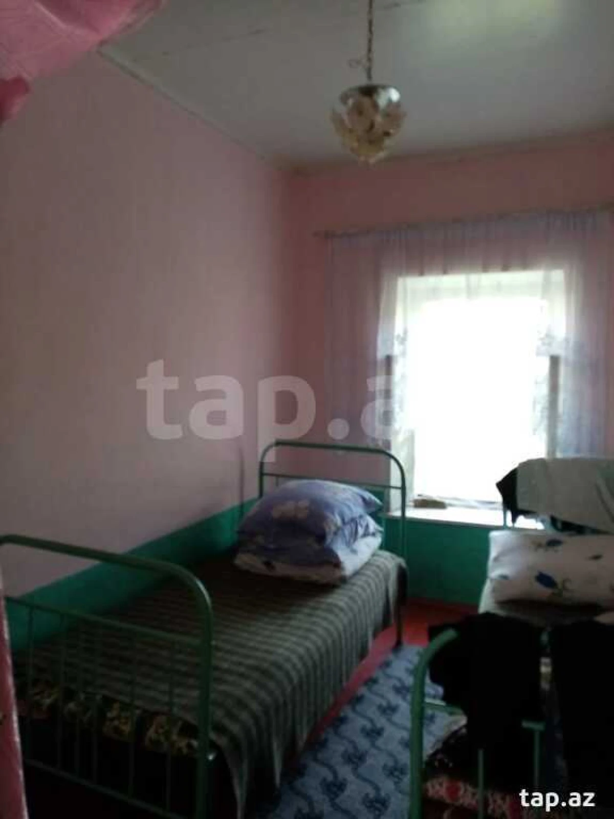 Satılır 5 otaqlı həyət evi