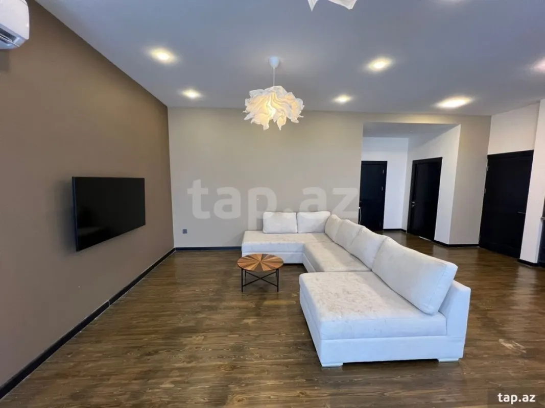 Satılır 3 otaqlı həyət evi