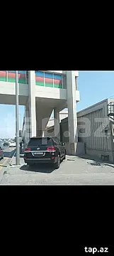 Satılır 8 otaqlı həyət evi