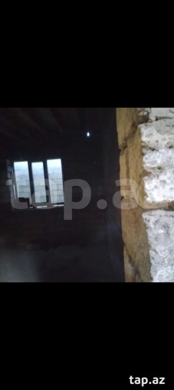 Satılır 8 otaqlı həyət evi