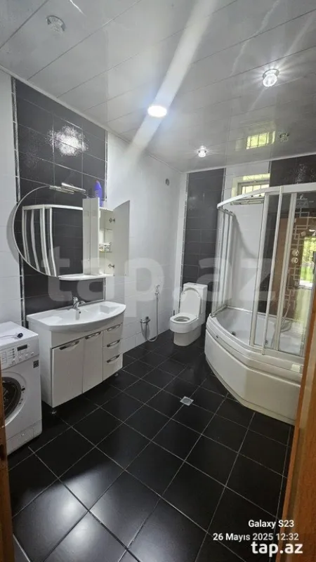 Kirayə verilir 4 otaqlı həyət evi