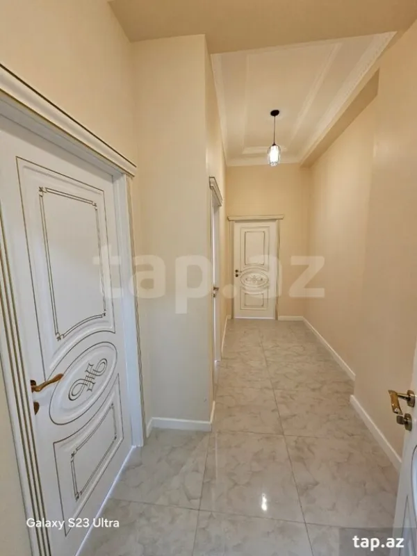 Kirayə verilir 2 otaqlı yeni tikili 62 m²