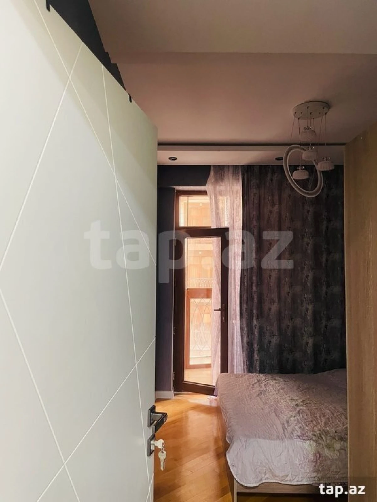 Satılır 3 otaqlı yeni tikili 57 m²