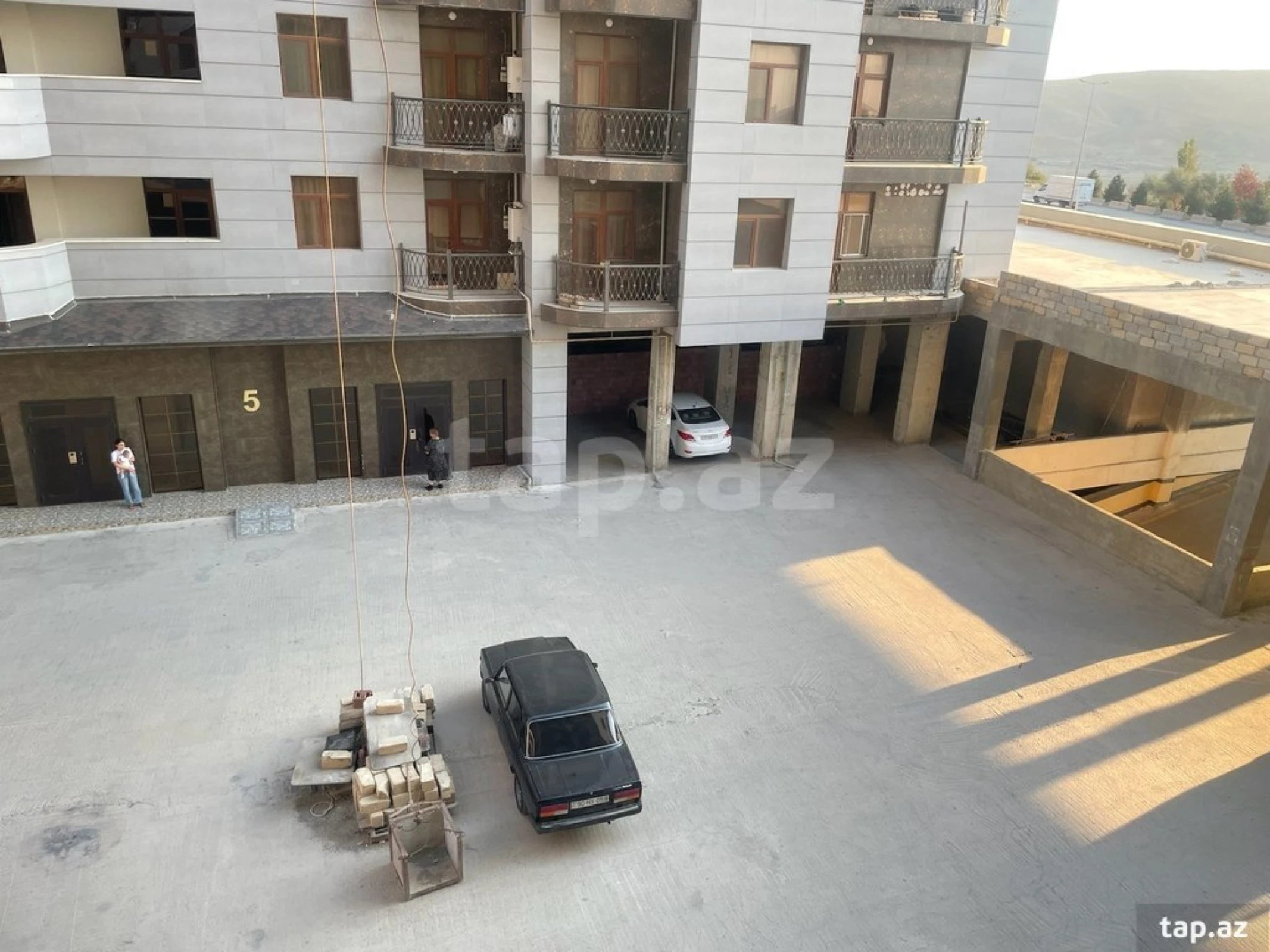 Satılır 3 otaqlı yeni tikili 57 m²