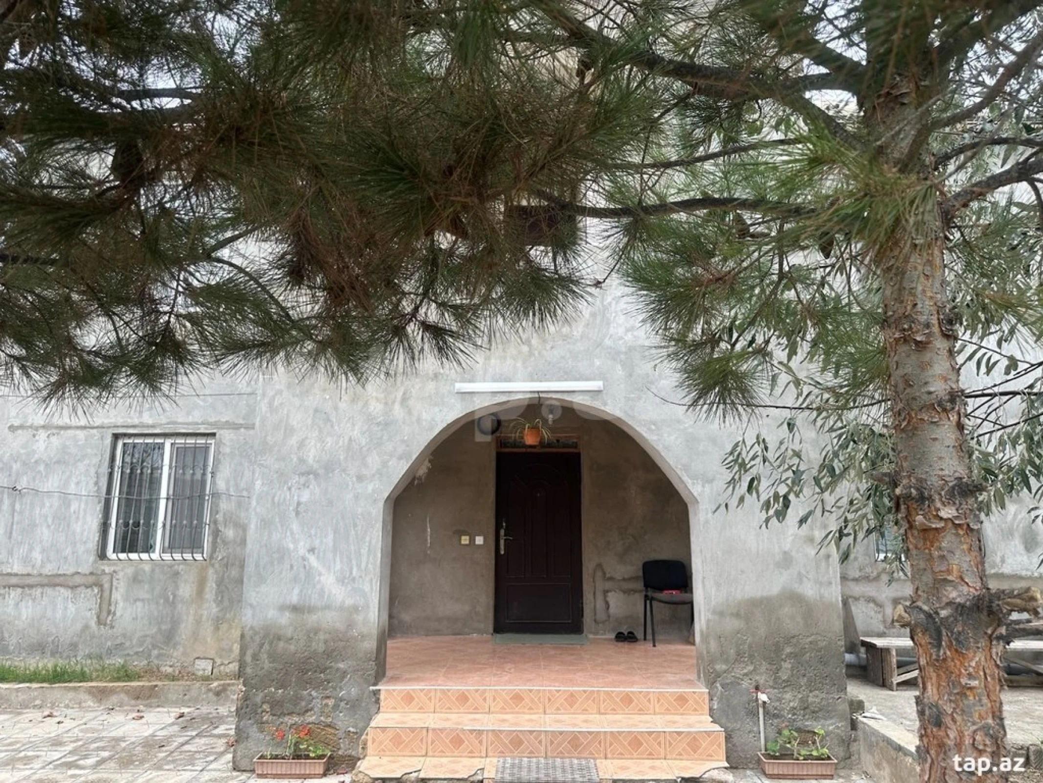 Kirayə verilir 5 otaqlı həyət evi