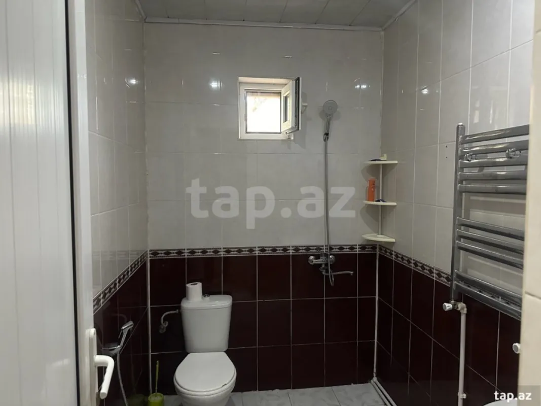 Kirayə verilir 5 otaqlı həyət evi