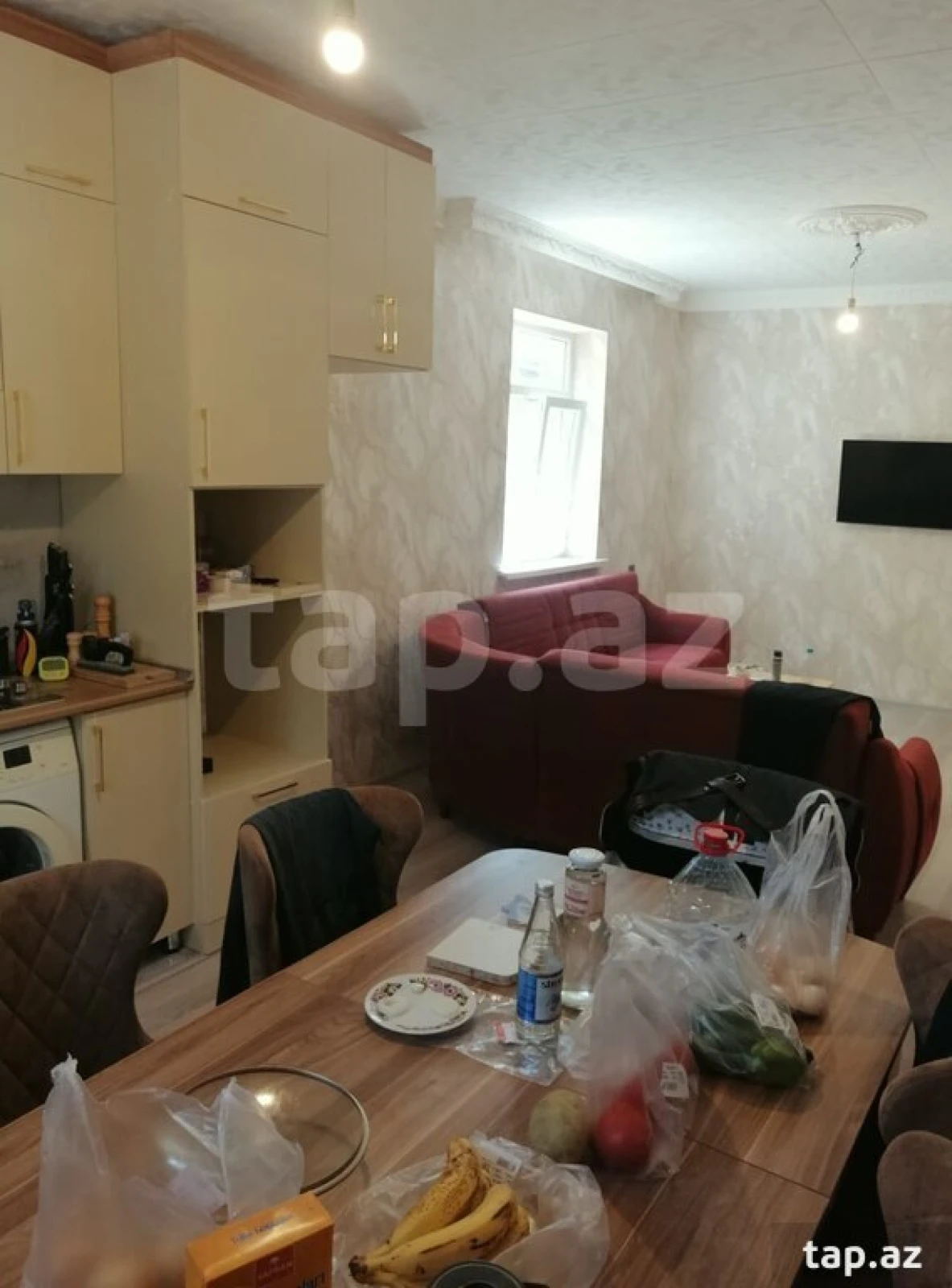 Satılır 7 otaqlı həyət evi 240 m²