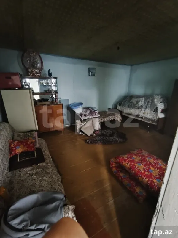 Satılır 4 otaqlı həyət evi