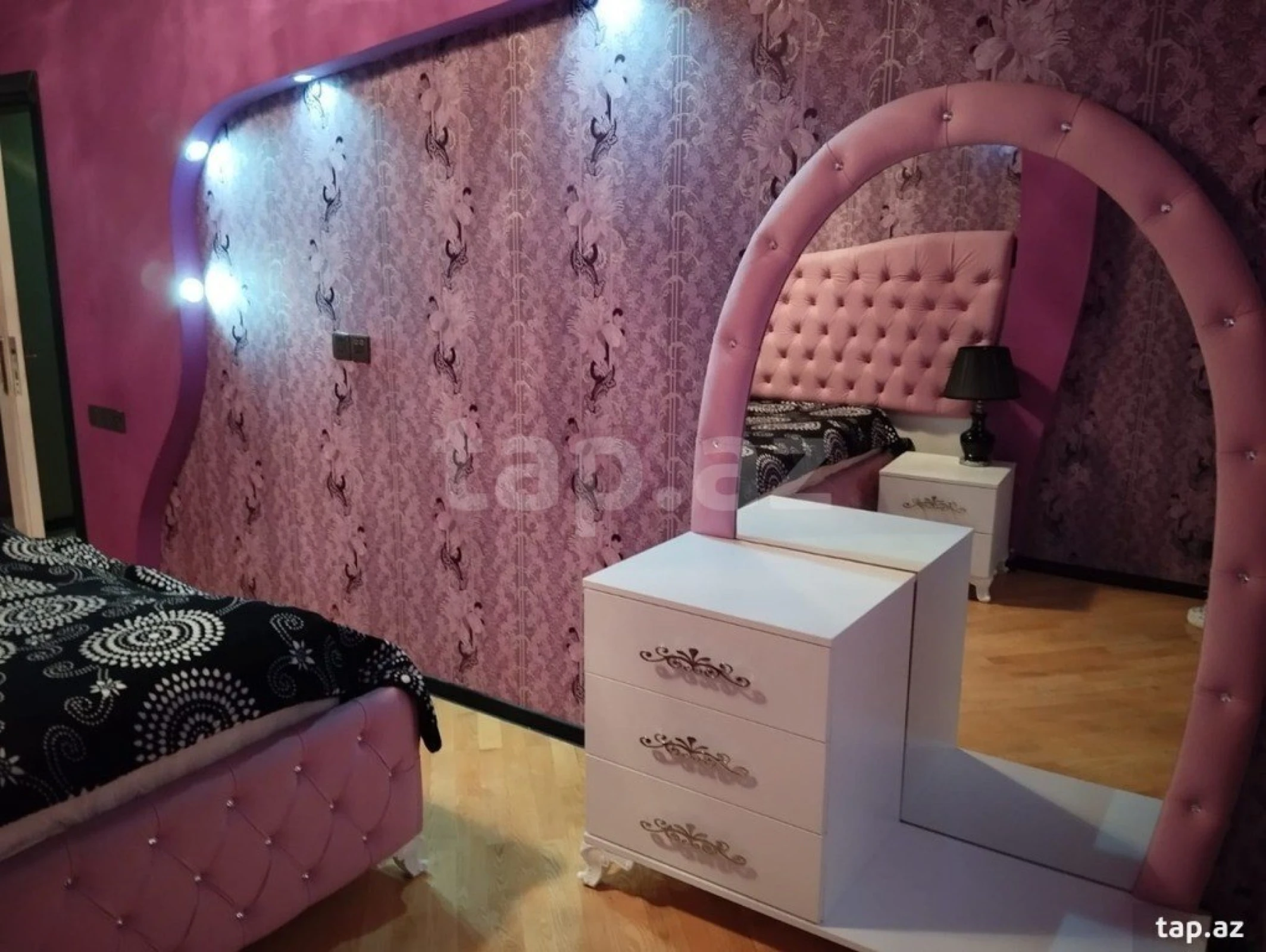 Satılır 3 otaqlı yeni tikili 96 m²