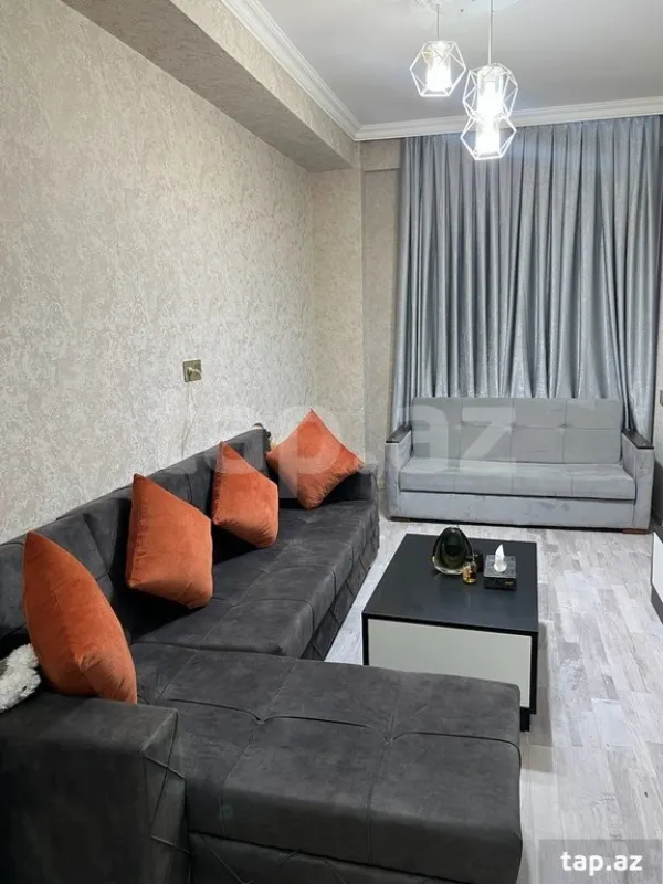 Satılır 2 otaqlı yeni tikili 50 m²