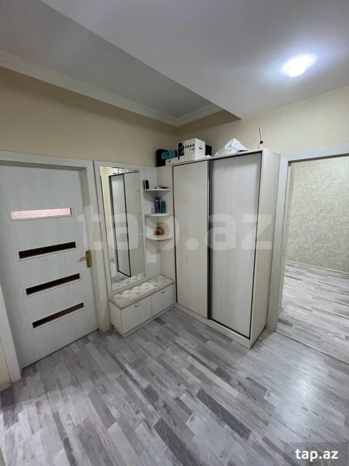 Satılır 2 otaqlı yeni tikili 50 m²