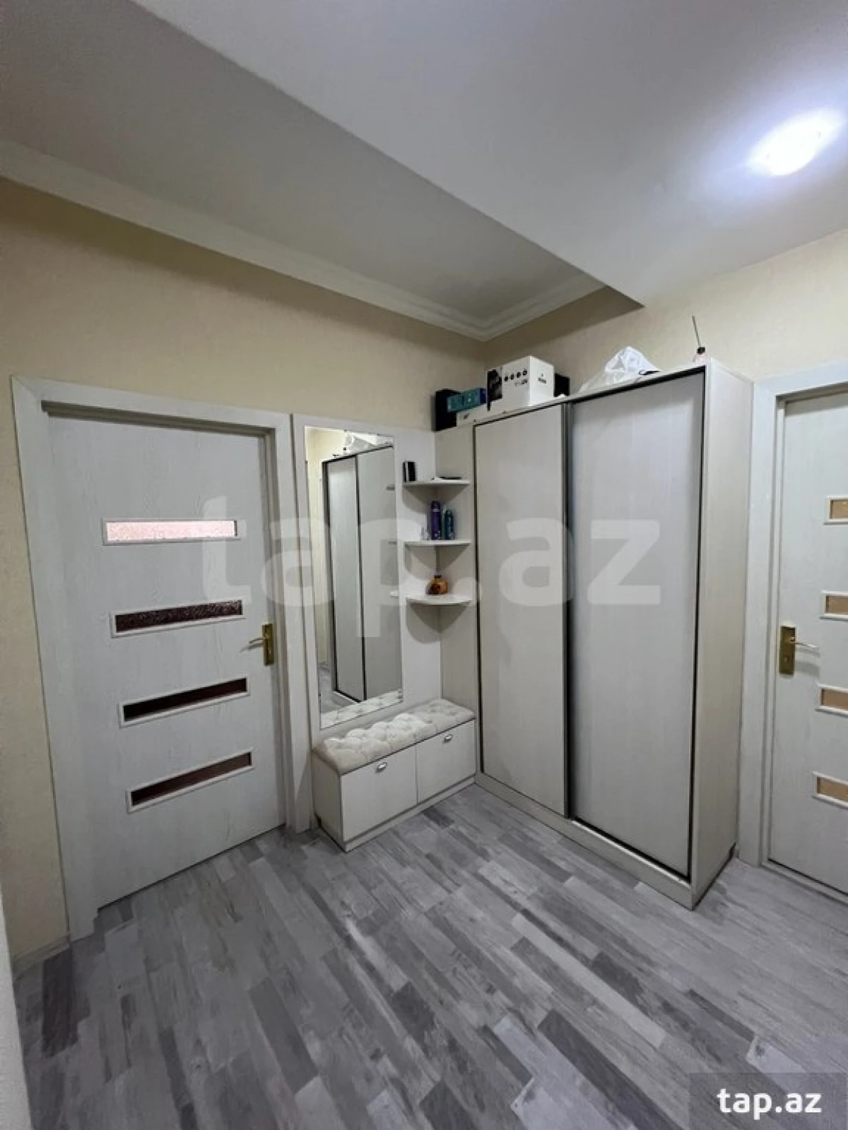 Satılır 2 otaqlı yeni tikili 50 m²
