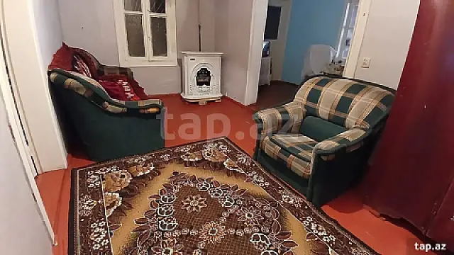 Kirayə verilir 4 otaqlı həyət evi