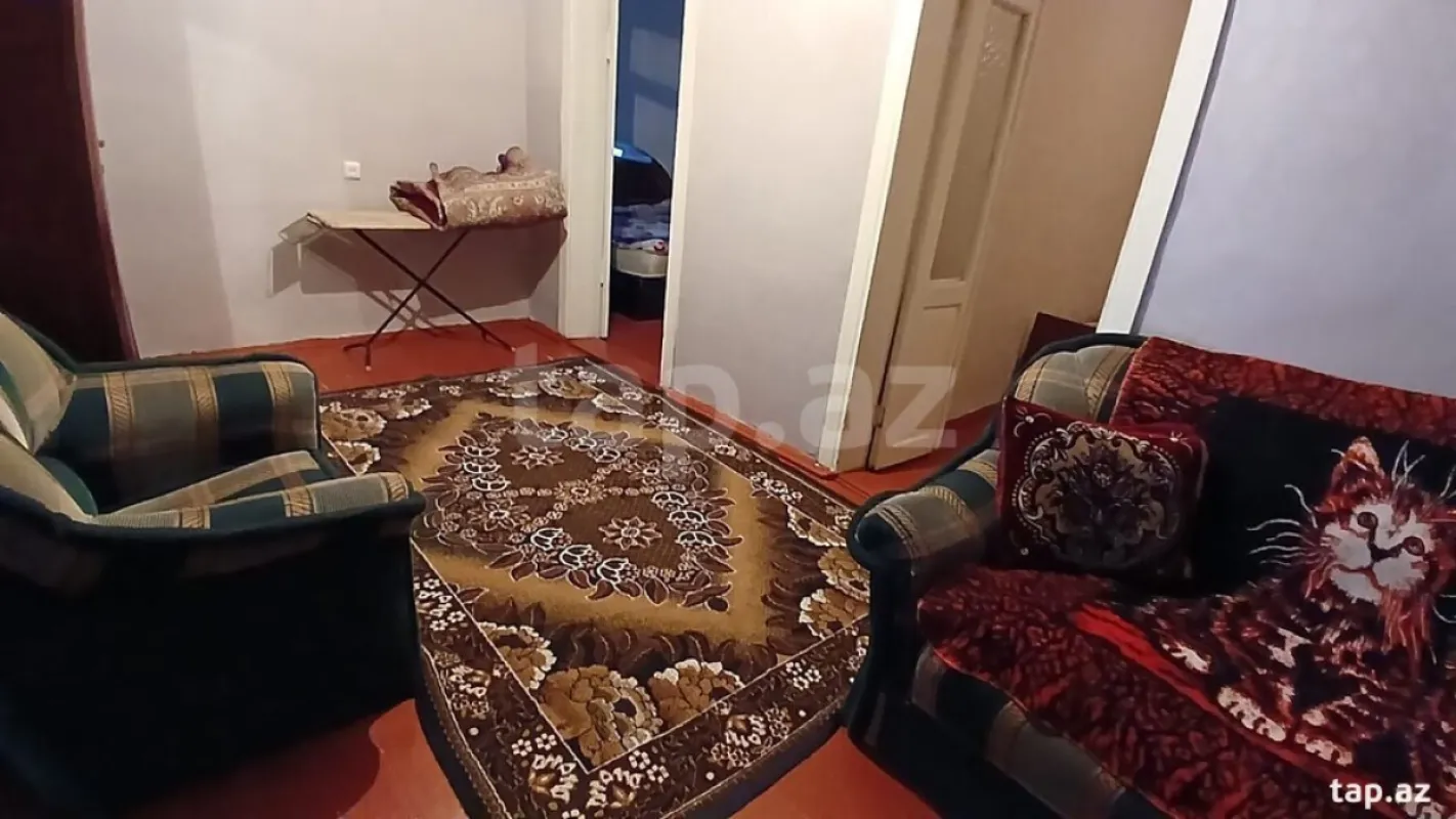 Kirayə verilir 4 otaqlı həyət evi