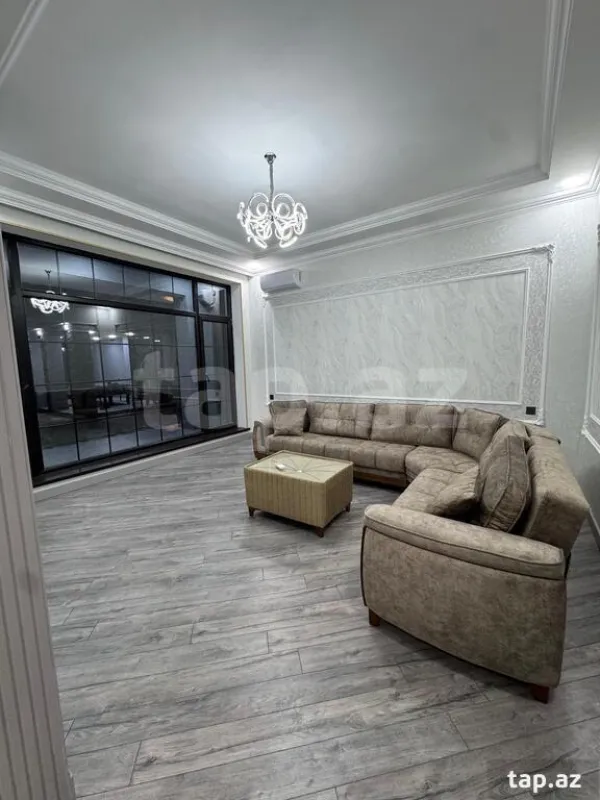 Kirayə verilir 5 otaqlı həyət evi