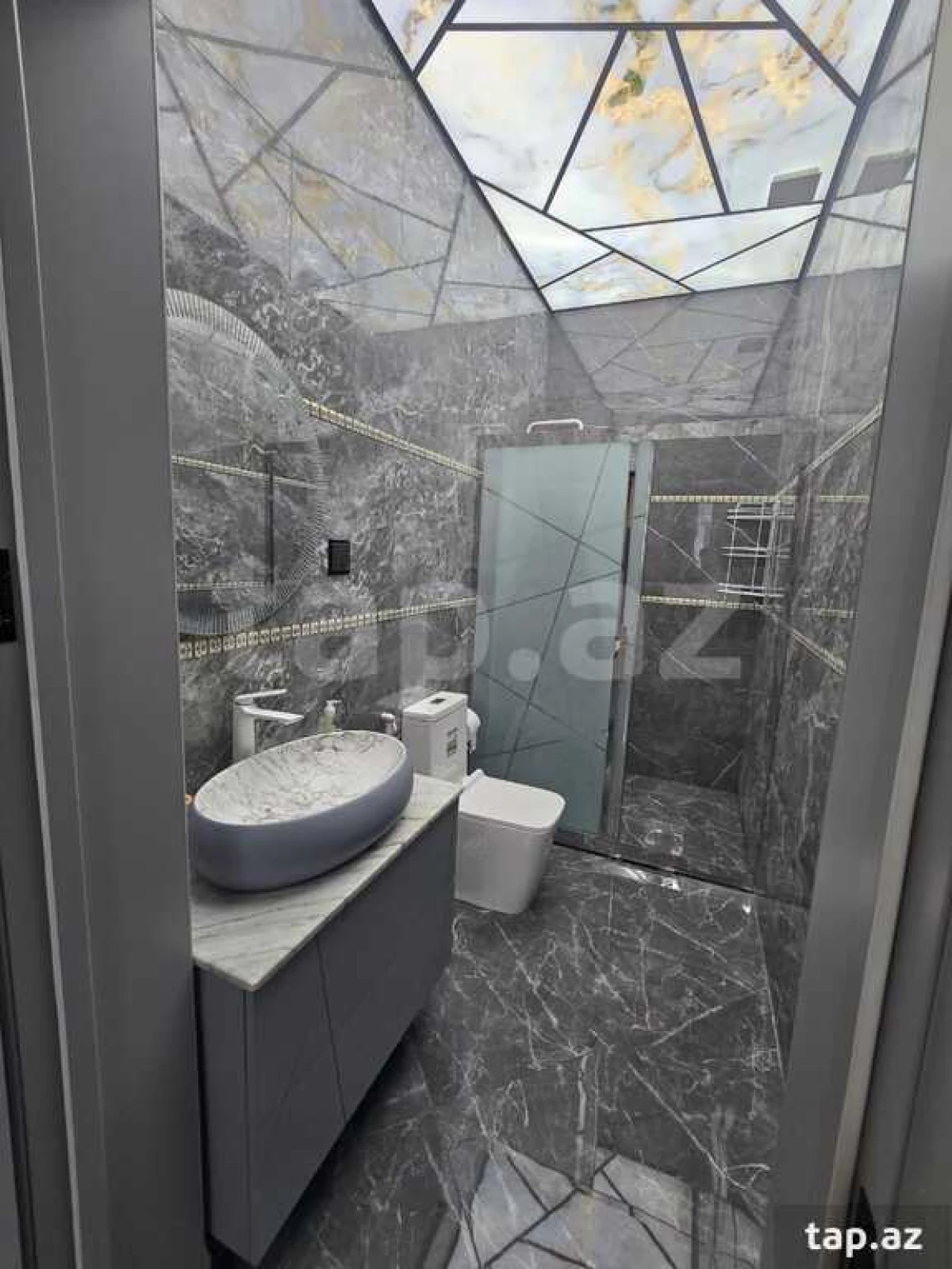 Kirayə verilir 5 otaqlı həyət evi