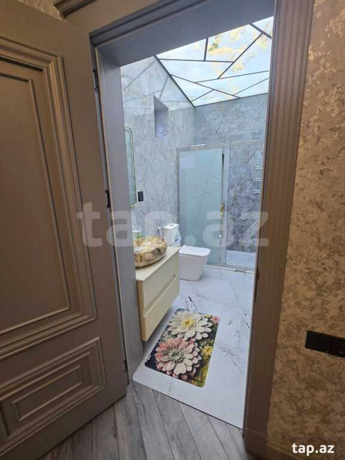 Kirayə verilir 5 otaqlı həyət evi