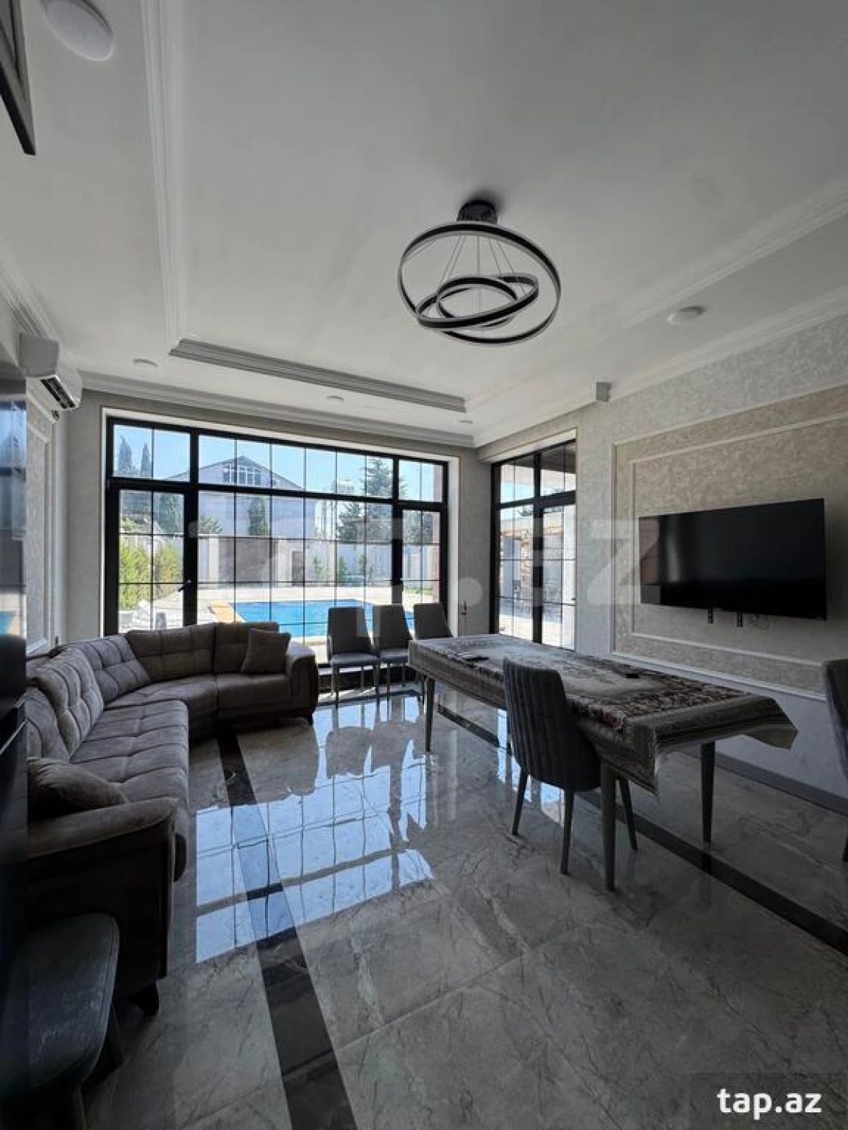 Kirayə verilir 5 otaqlı həyət evi