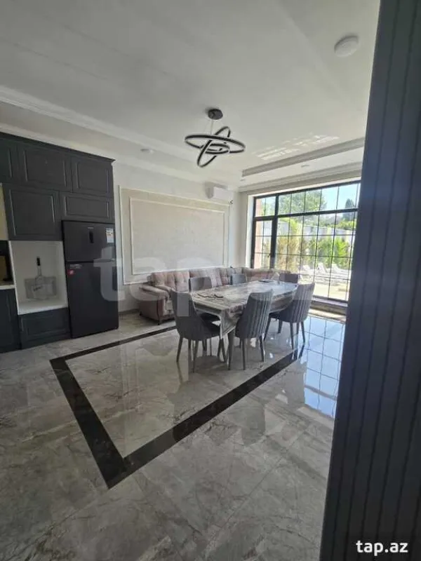 Kirayə verilir 5 otaqlı həyət evi