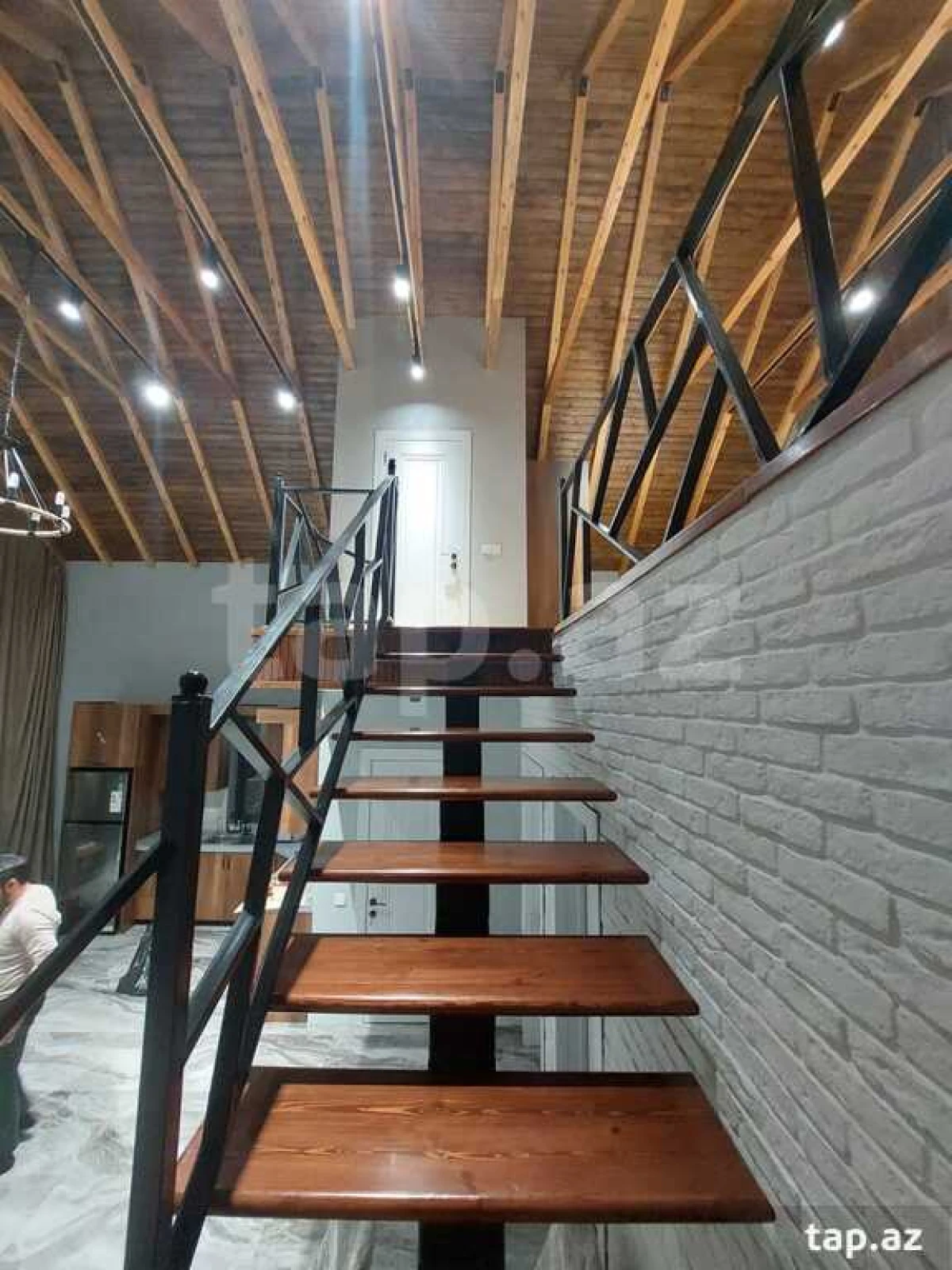 Kirayə verilir 4 otaqlı həyət evi 100 m²