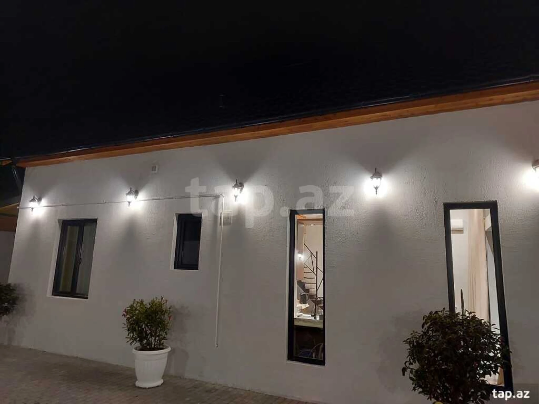 Kirayə verilir 4 otaqlı həyət evi 100 m²