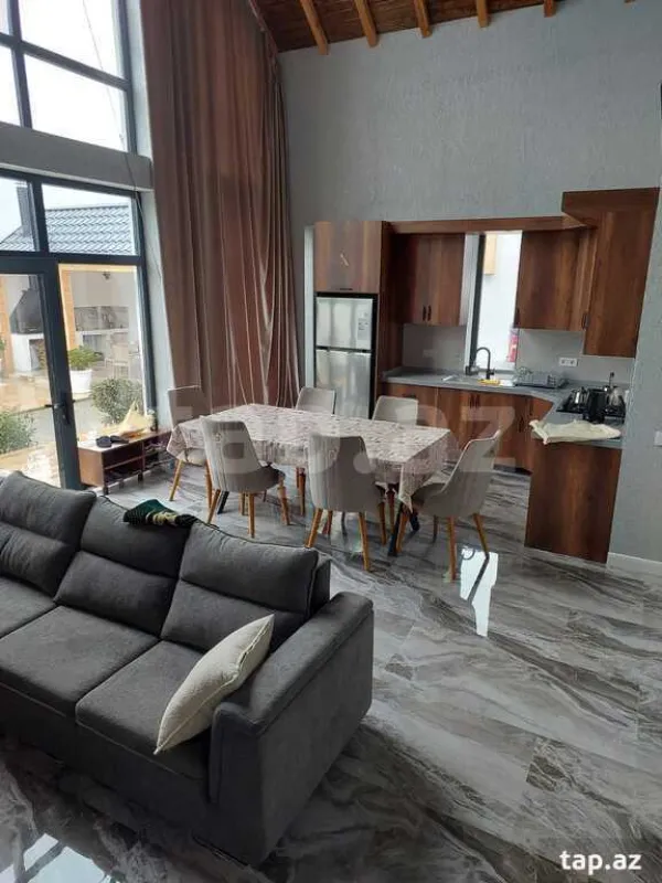 Kirayə verilir 4 otaqlı həyət evi 100 m²