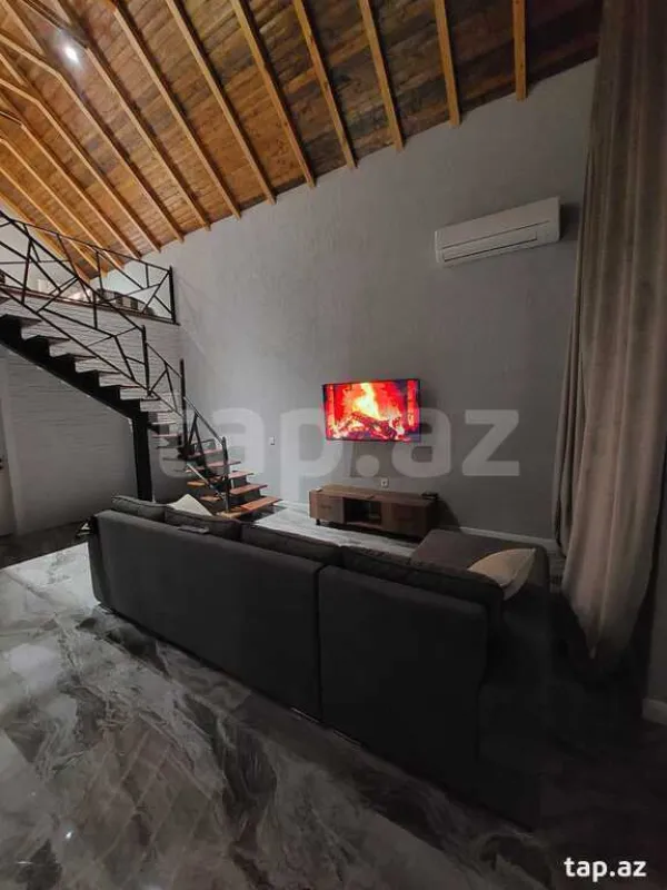 Kirayə verilir 4 otaqlı həyət evi 100 m²