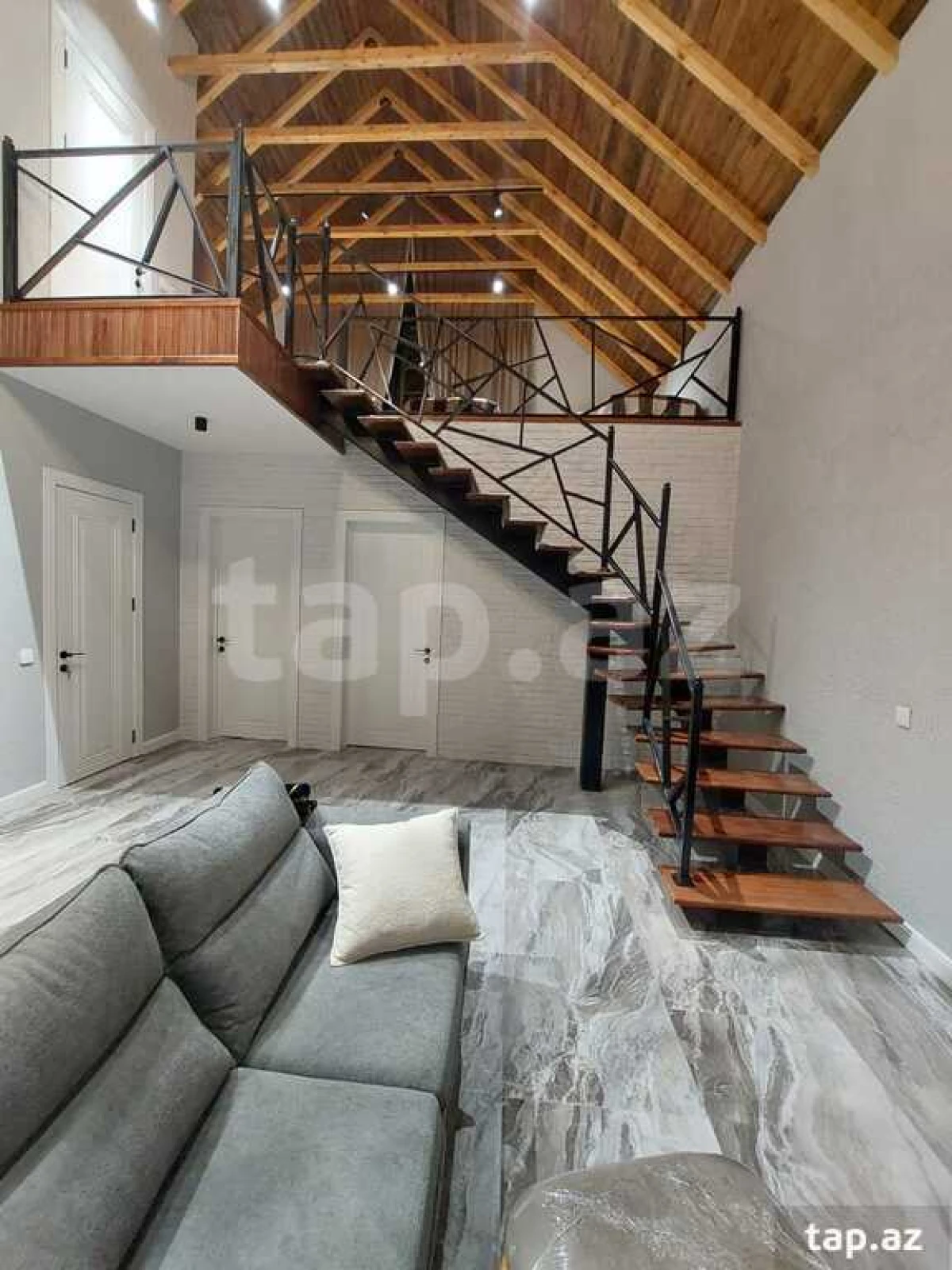 Kirayə verilir 4 otaqlı həyət evi 100 m²