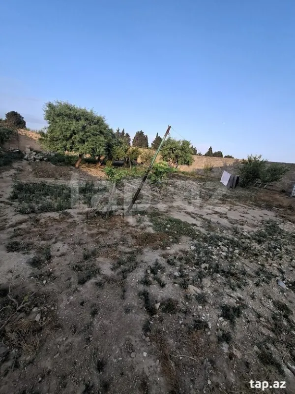 Satılır 4 otaqlı həyət evi