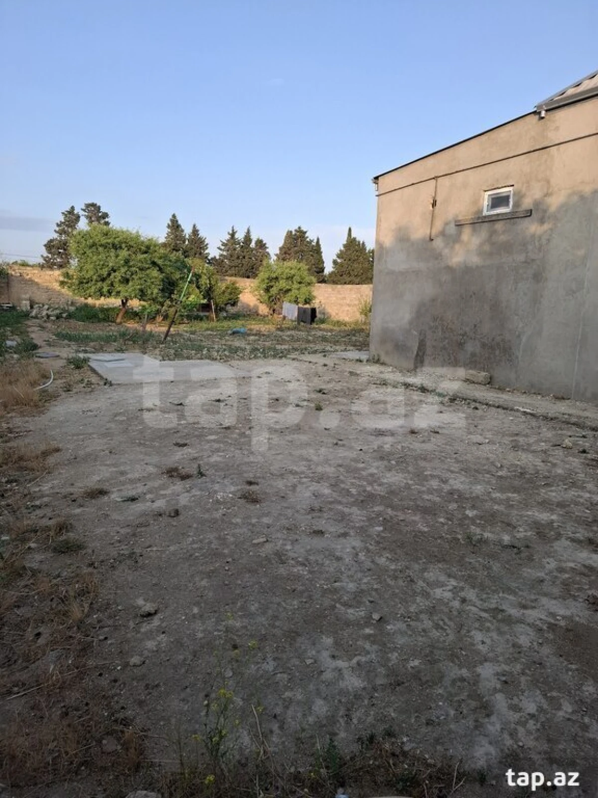 Satılır 4 otaqlı həyət evi