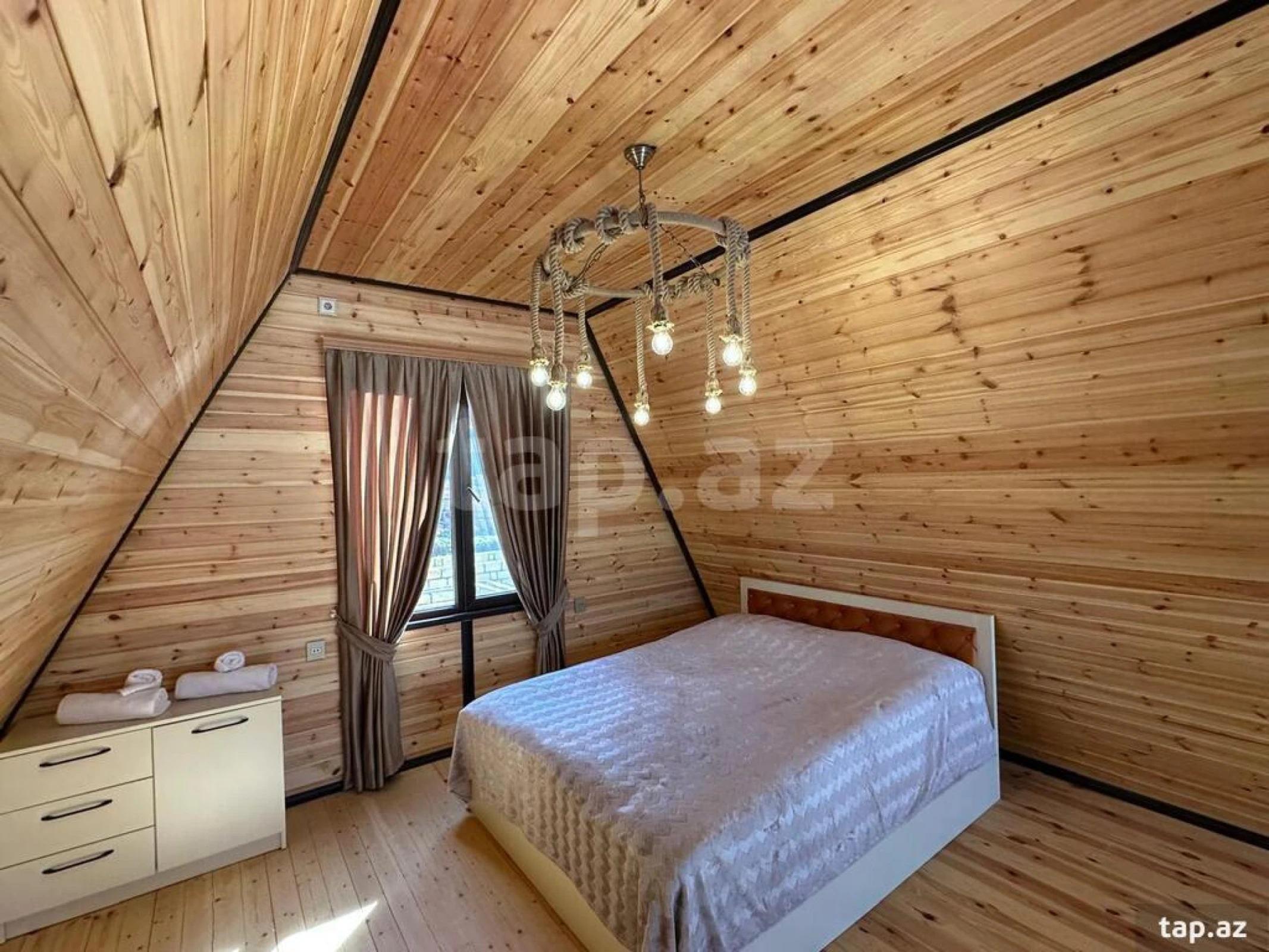 Kirayə verilir 4 otaqlı həyət evi