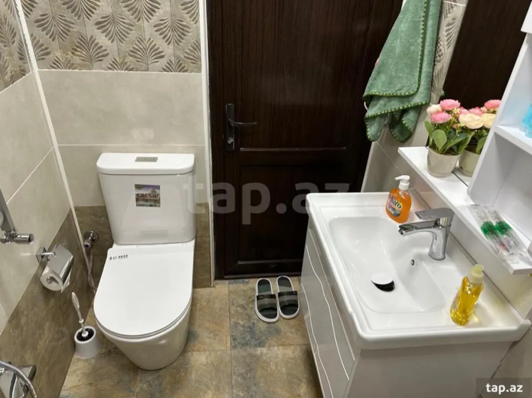 Kirayə verilir 4 otaqlı həyət evi