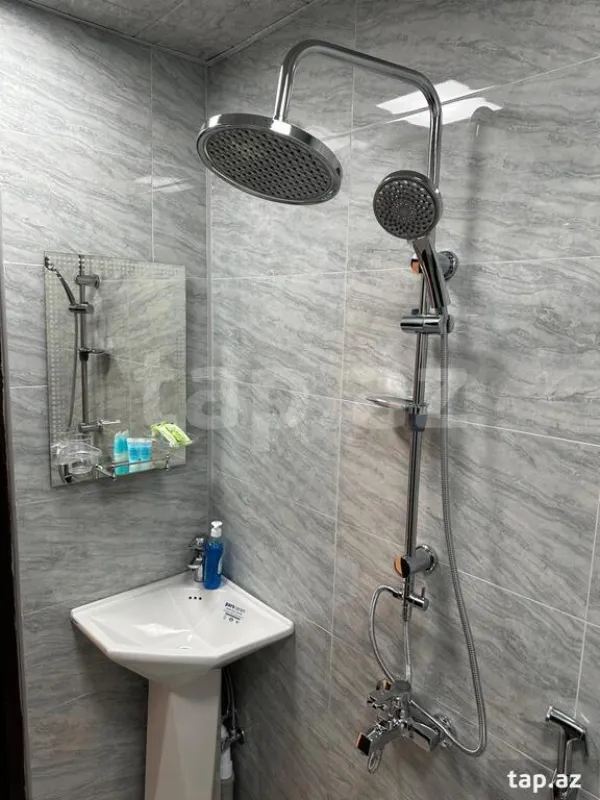 Kirayə verilir 4 otaqlı həyət evi 150 m²