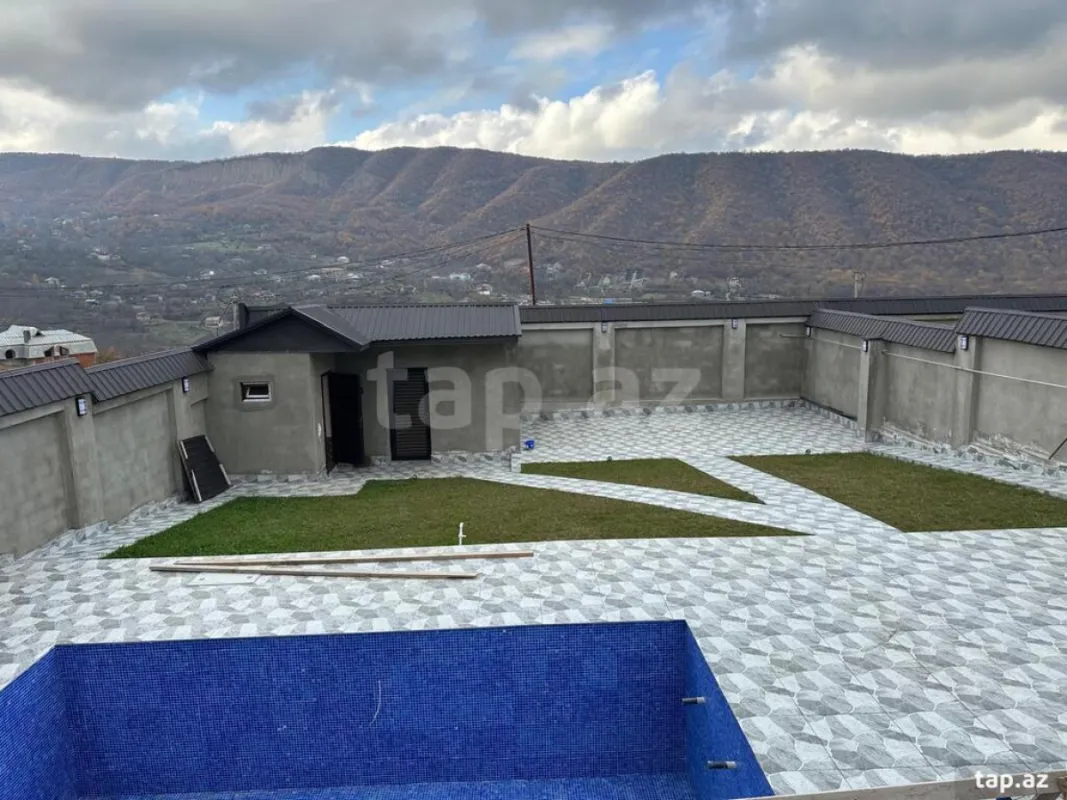 Kirayə verilir 4 otaqlı həyət evi 150 m²