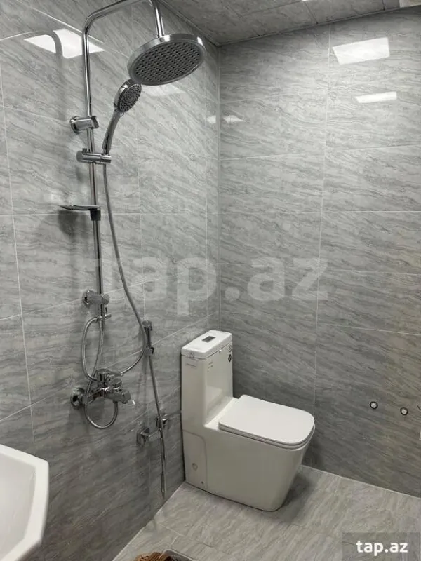 Kirayə verilir 4 otaqlı həyət evi 150 m²
