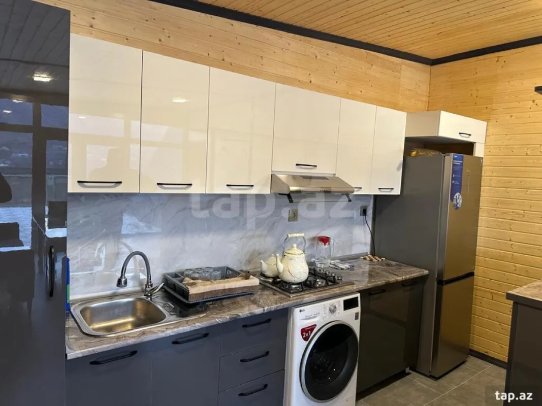 Kirayə verilir 4 otaqlı həyət evi 150 m²