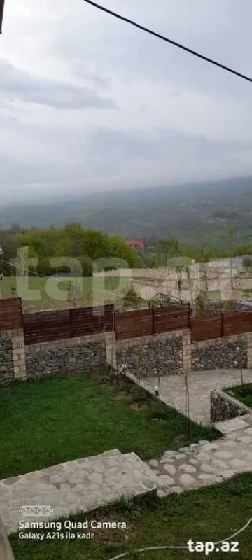 Kirayə verilir 4 otaqlı həyət evi