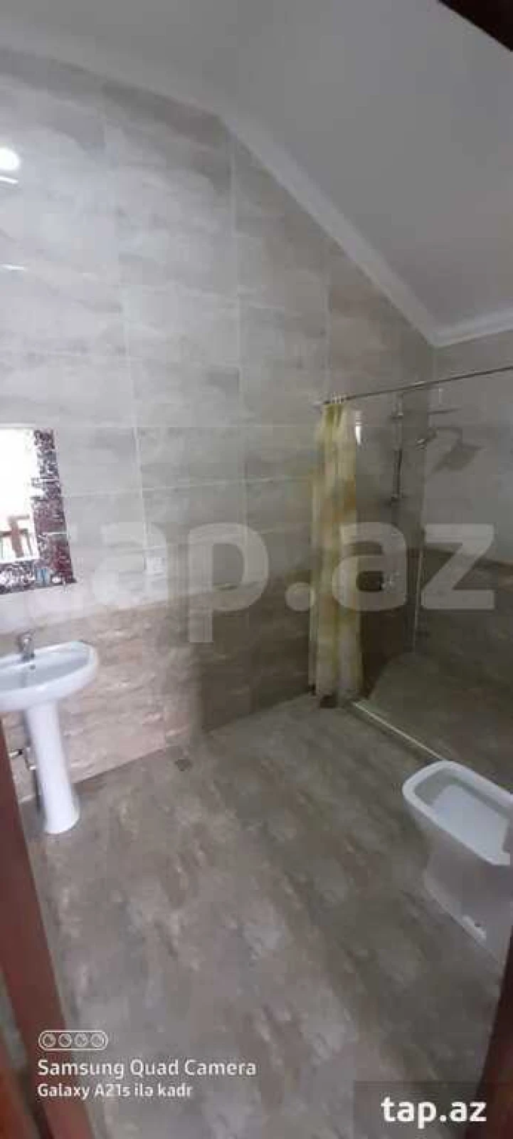 Kirayə verilir 4 otaqlı həyət evi