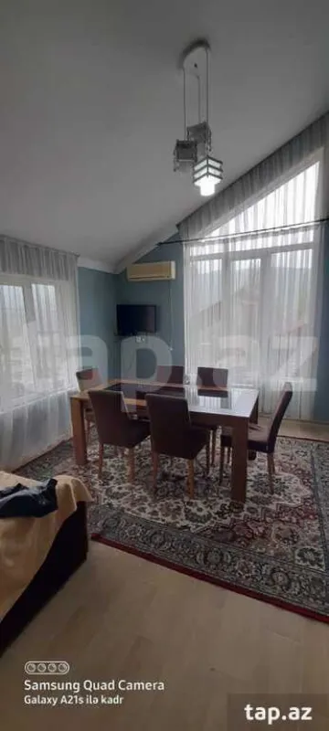 Kirayə verilir 4 otaqlı həyət evi