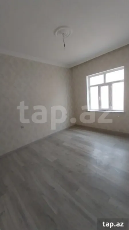 Satılır 4 otaqlı həyət evi 100 m²