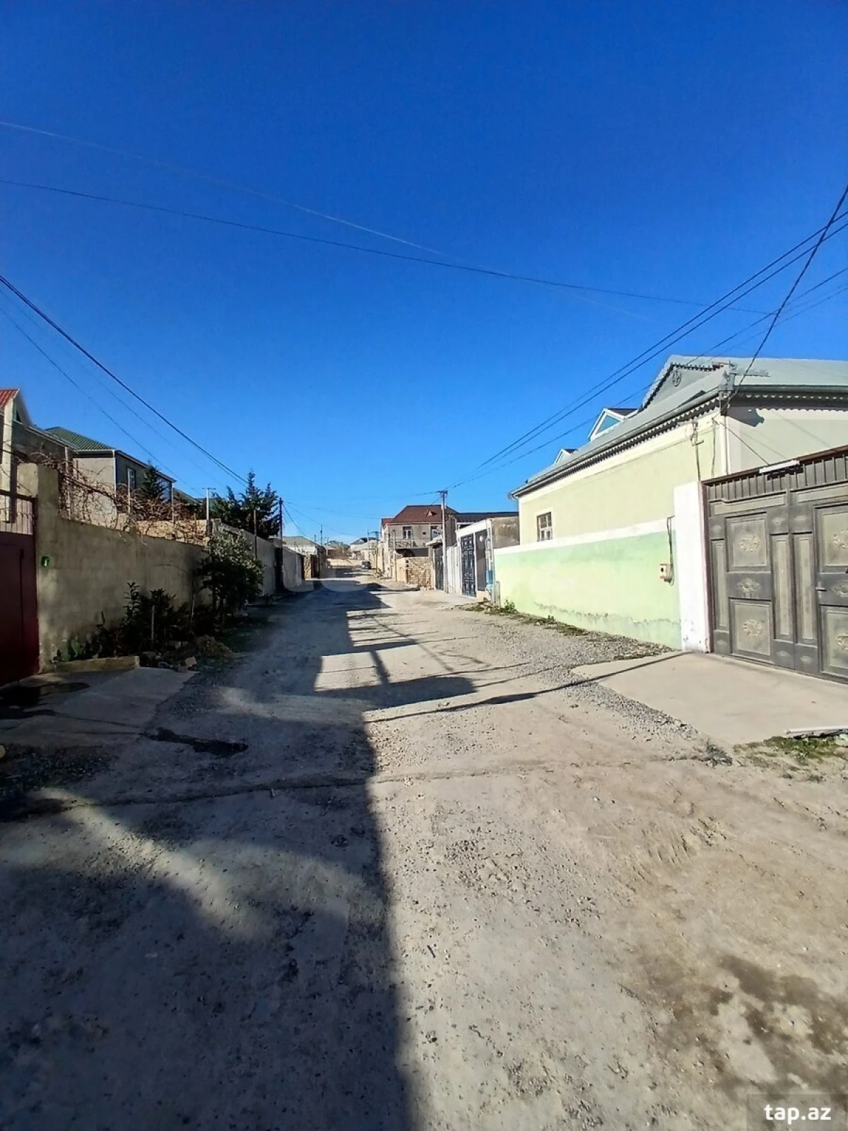 Satılır 4 otaqlı həyət evi 100 m²