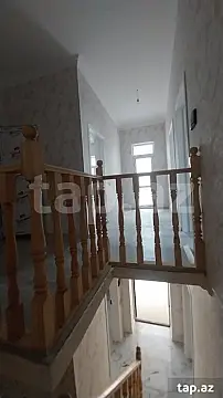 Satılır 4 otaqlı həyət evi 100 m²