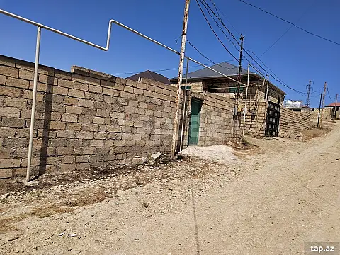 Kirayə verilir 5 otaqlı həyət evi