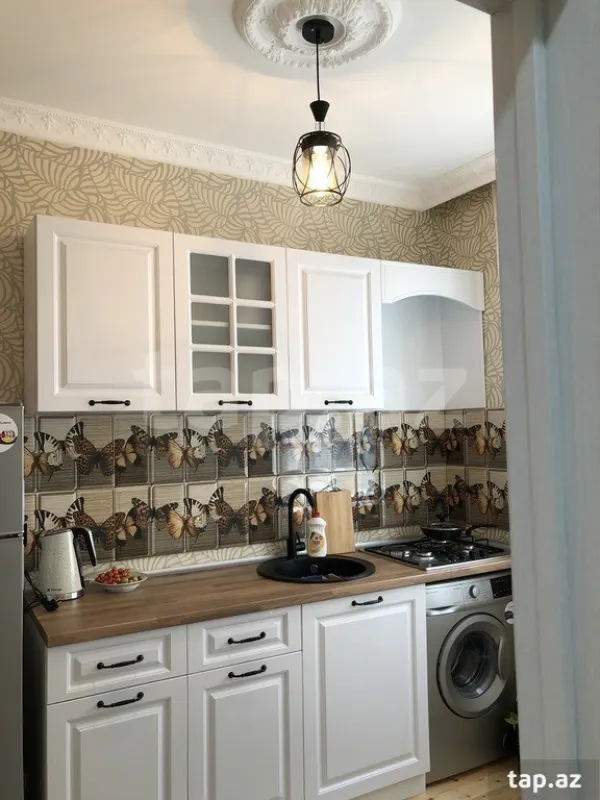 Kirayə verilir 2 otaqlı həyət evi