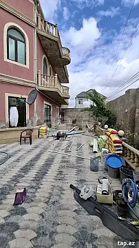 Satılır 6 otaqlı həyət evi